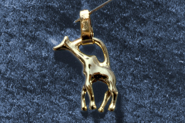 Halsschmuck